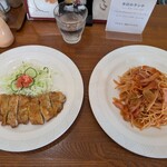 グリルカマタ - 料理写真:ピカタ付スパゲッティ(サラダ付)