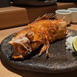 炭火焼きしんかい - キンキの一本焼き