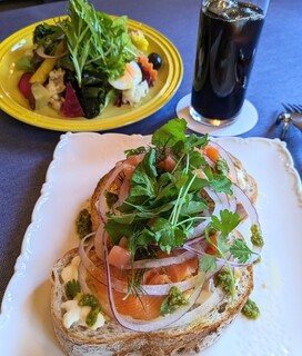 Bistro Jun - Lunch – Homemade Smoked Shinshu Salmon and Couscous Tartine Set