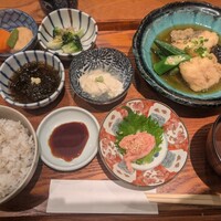 魚とおばんざい 泉士 - 