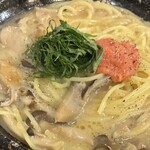 本格石焼き生パスタのお店 motti-pasta - 明太子キノコ、香り大葉のバター醤油