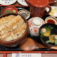 炭焼 うな富士 有楽町店 - 