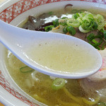 麺屋 はる吉 - 2014.05_塩らーめん(750円)スープ
