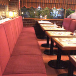 トロント - 意外と広い店内