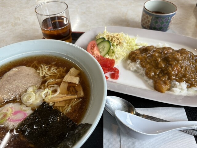 翁 - 盛（食堂）の写真