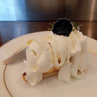 カフェ コンディトライ ワイー_0