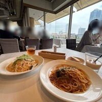 24/7 restaurant - 