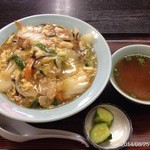 中華園 - 2014.8.25(月)12時10分　中華丼600円ポッキリ　ただ提供されるまで半時間かかりました。