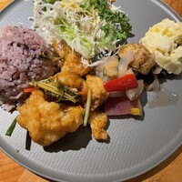 W Toranomon -the market- - 