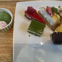 リュクス ダイニング ハプナ - 