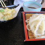 本格手打ちうどん とも作 - とり天ざる