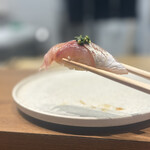 寿司海路 日本橋店 - 真鯵