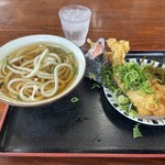 名玄 - かけうどん（小）300円　ゲソ　170円