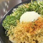 はなまるうどん - 料理写真:温玉ぶっかけうどん（UP）