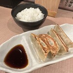 だしが命の塩らーめん ぎょぎょぎょ - 