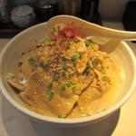 （’14/08）冷やし850円（ゴマ 小盛り）+野菜増し100円＋肉増し200円