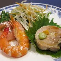 中国料理 桃園 - 前菜三種盛り合わせ