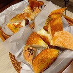 Heart Bread ANTIQUE - 料理写真:パン食べ放題モーニング¥980