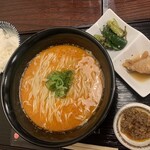 神楽 海老で鯛を釣る麺堂 - 