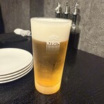 中目黒 大衆焼肉 暴飲暴食 - ビール　99円