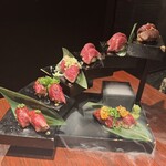 焔立つ肉寿司と牛タンタワー 肉処 双葉 三宮 - 