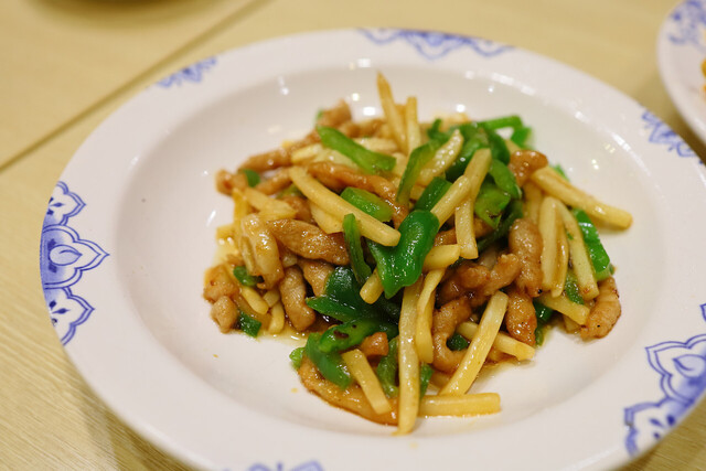 バーミヤン 秋田旭南店 - 羽後牛島（ファミレス）の写真