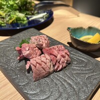 純和牛焼肉 無限亭。 - 