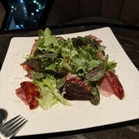 DINING & BAR TABLE 9 TOKYO - 