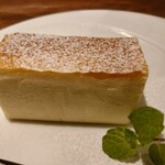 世田谷テーブル - チーズケーキ 935円