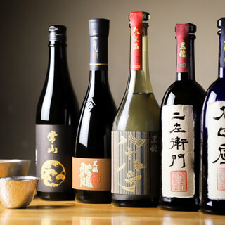 国産レモンサワーや福井県産の珍しい地酒などドリンク充実