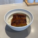 山田のうなぎ・うな骨らーめん 築地本店 - 