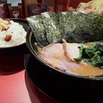 家系ラーメン 王道乃印 - 