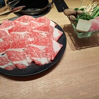 すき焼 しゃぶしゃぶつかだ KITTE大阪店 - 