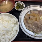 横浜港湾飲食企業組合大棧橋食堂 - 水曜日の日替り定食（500円）は、「しょうが焼き」である。