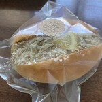 パンと菓子 ロバのみみ - ツナごぼう220円