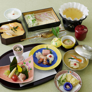 懐石料理をお気軽にお楽しみ頂けます
