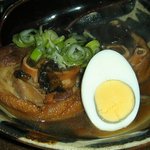 泡ぐら - トロトロに炊いたぷりぷり「テビチ（豚足）