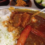カレー男 - 牛すじカレー　ウインナー　温泉卵 １８００円