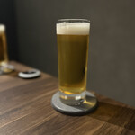 灯 - まずはビール❗️