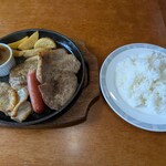 めるしー - ミックスグリル ライス大盛