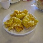 LEGEND SEAFOOD RESTAURANT - 2012年の海老揚げ餃子(煎韮菜包)＄3.55