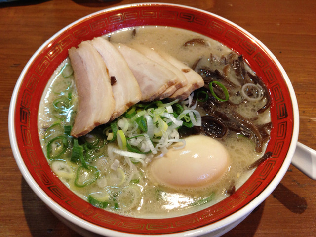 閉店】ばりかた屋 - 関内/ラーメン | 食べログ