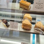 パティスリー イル・プルー・シュル・ラ・セーヌ - 