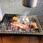 大衆酒場 藤沢ホルモン - 七輪（2）