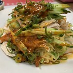 香港厨房 - 本格中華の棒棒鶏ソースが美味い