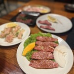 炭火焼肉 しちりん亭 - 