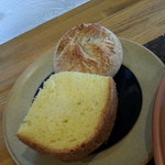 ポトフ - セットのパンをシチュー浸けて・・・（２０１４年７月）。