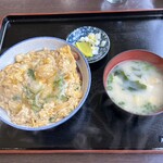 つくし - カツ丼750円