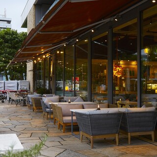 ペットと一緒にお食事も！