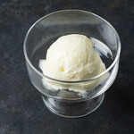 Yakiniku 真 - バニラアイス